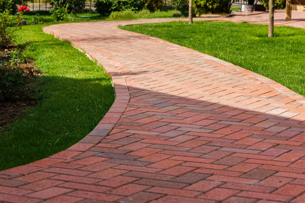 Best Driveway Paving Contractor  in Lanse, MI